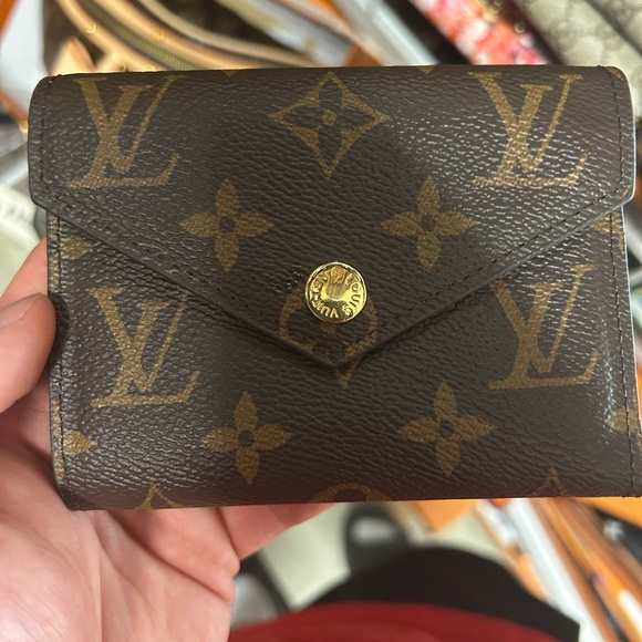 Louis Vuitton Dark Brown Monogram Wallet - Picture 1 of 3